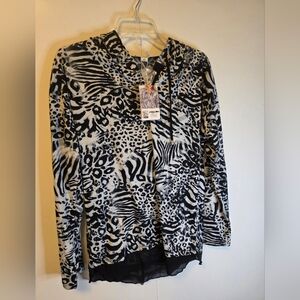 Simply Noelle Animal Print Top Size XS
